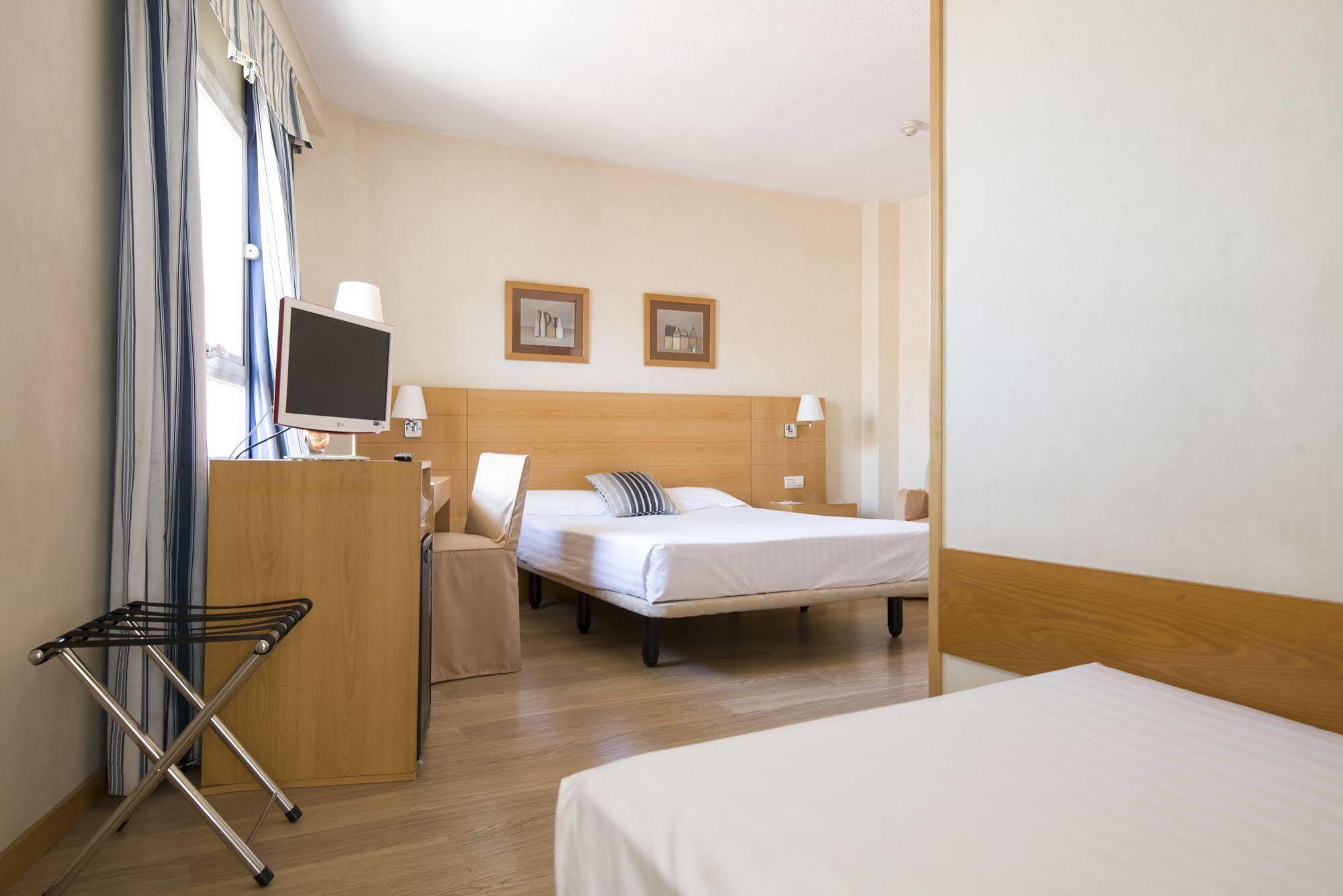 Infanta Mercedes Hotel Madrid