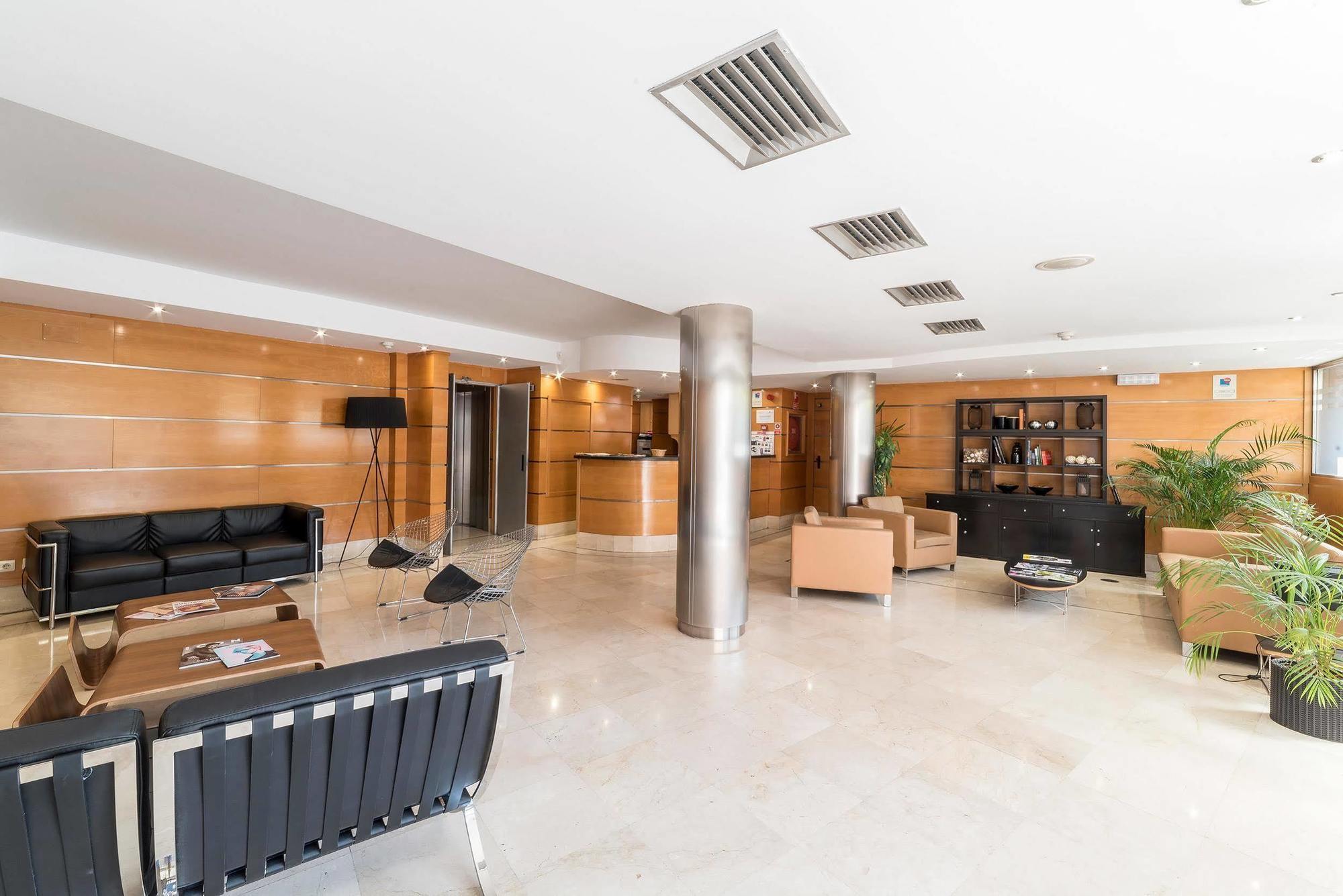 Hotel Infanta Mercedes