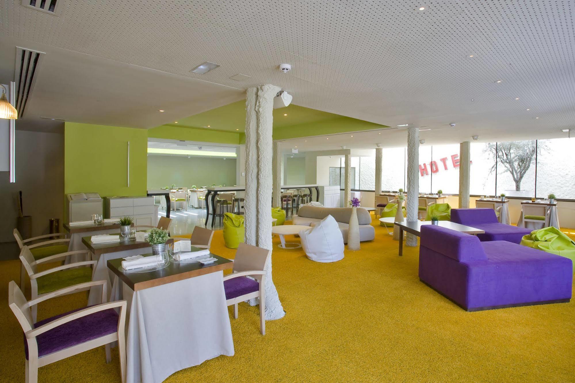 Guest house La De El Chaflan 3*