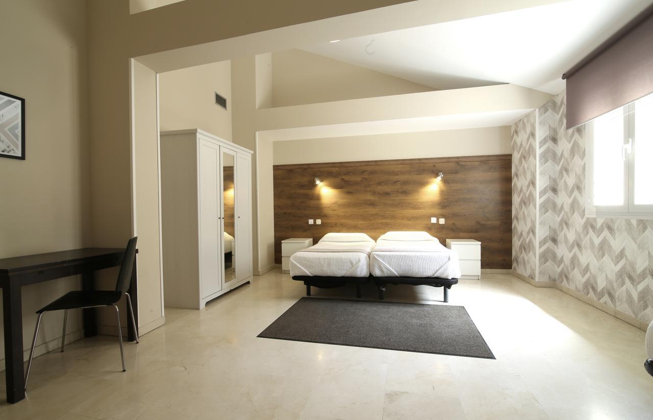 Mercury Apartment