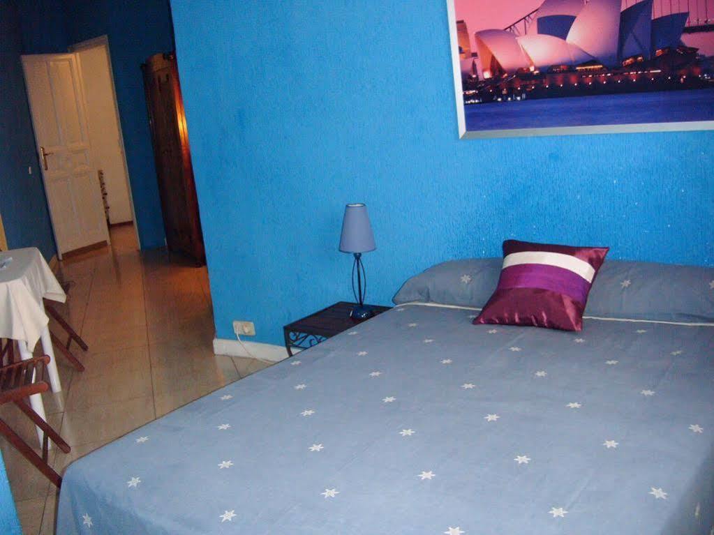 Gay Puerta Del Sol Gasthof 2*