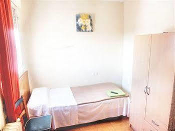 Numancia Guest house *