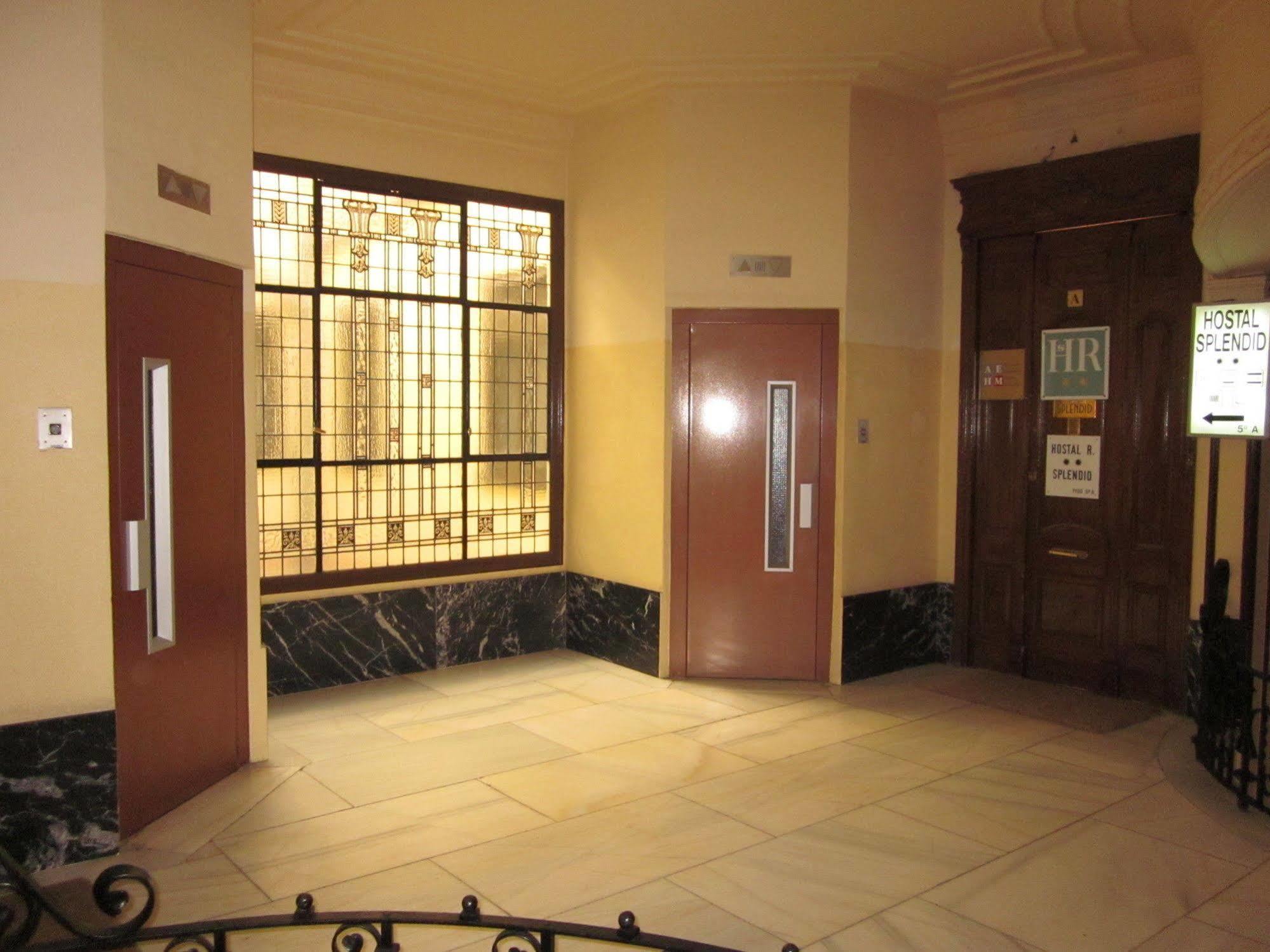 Splendid - Gran Via Guest house Madrid