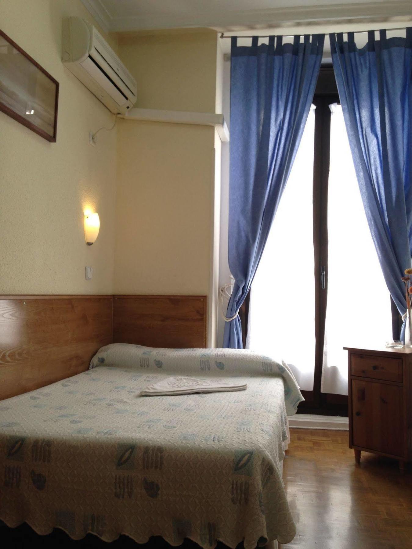 Aresol Guest house 2*