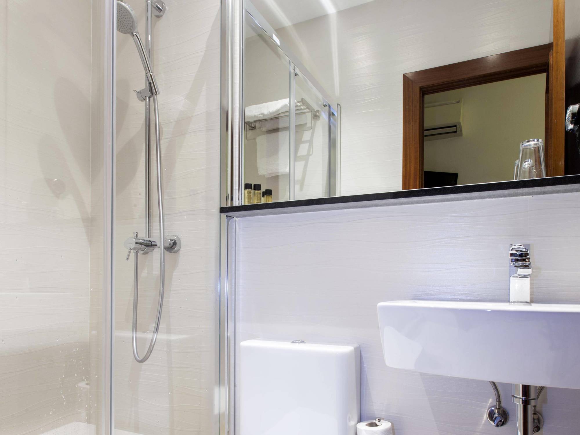 Castilla I Atocha Guest house 2*