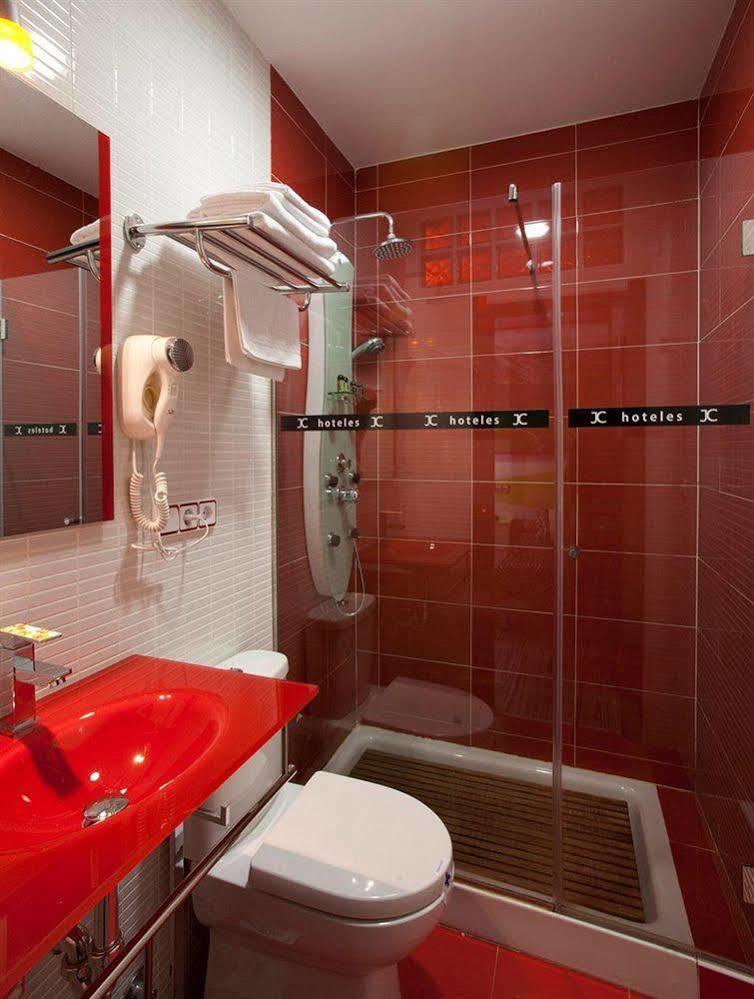 Jc Santa Ana Guest house 3*