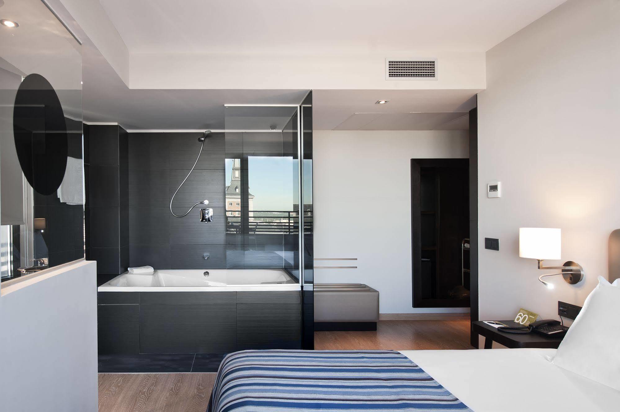 Hotel Exe Moncloa 4*
