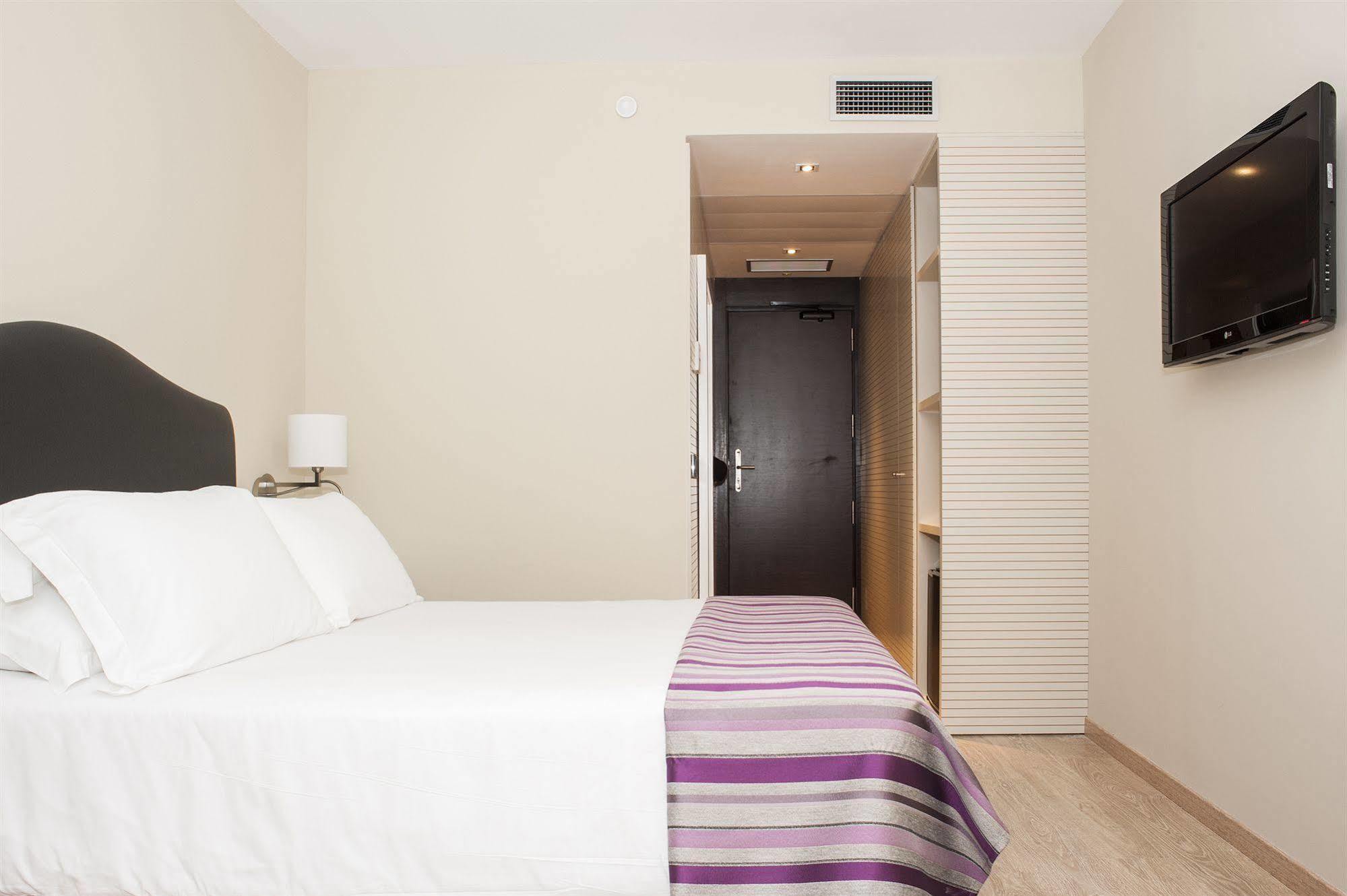 Exe Moncloa 4* Madrid