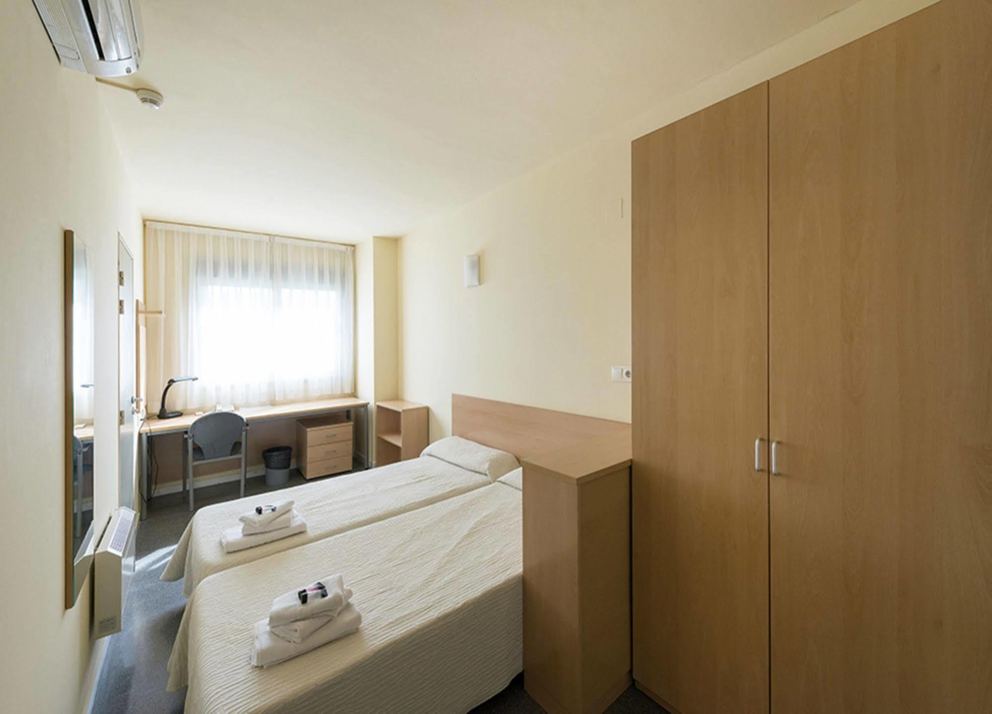 Apartment Residencia Universitaria Resa Erasmo