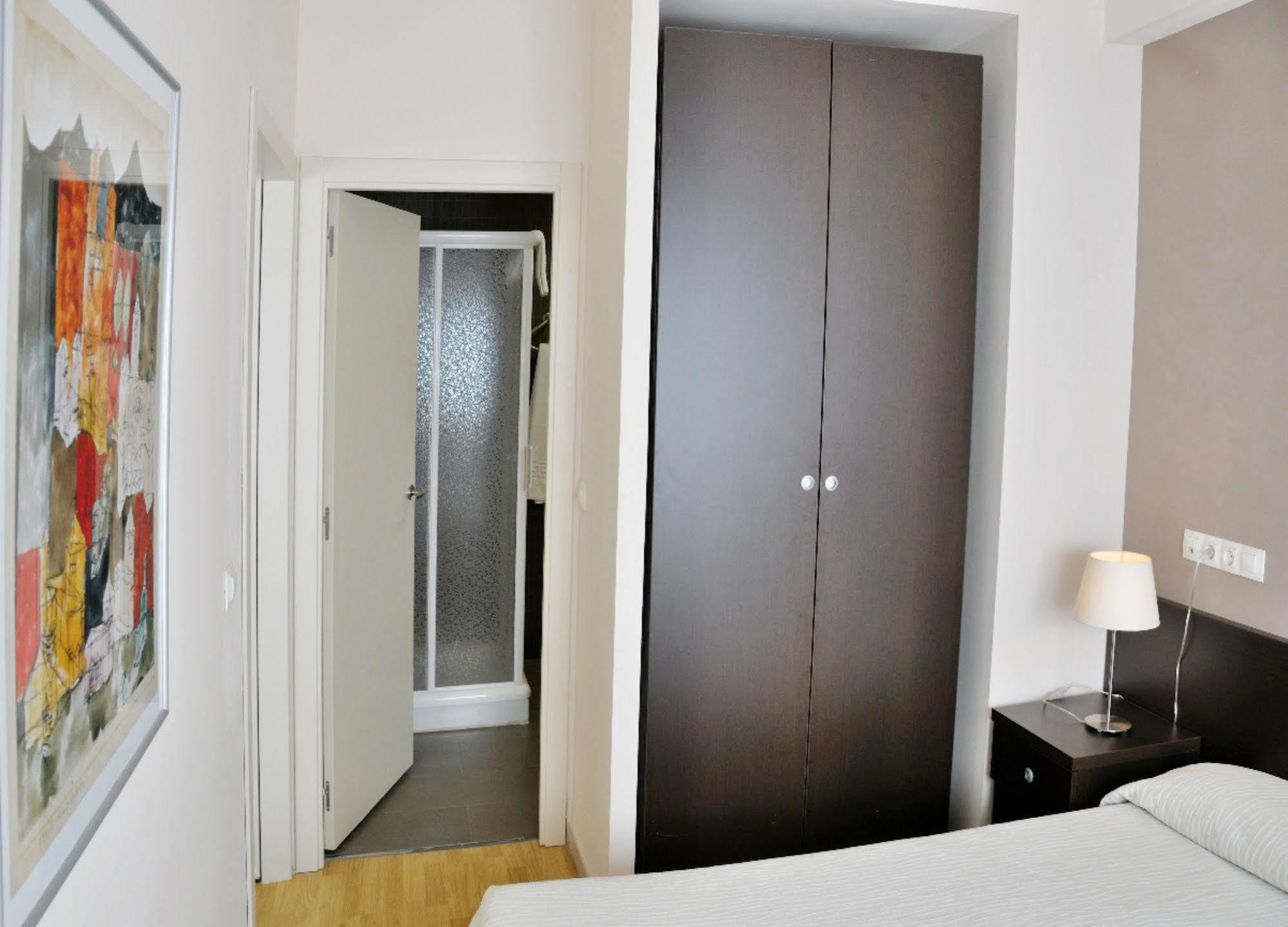 Apartment Residencia Universitaria Resa Erasmo