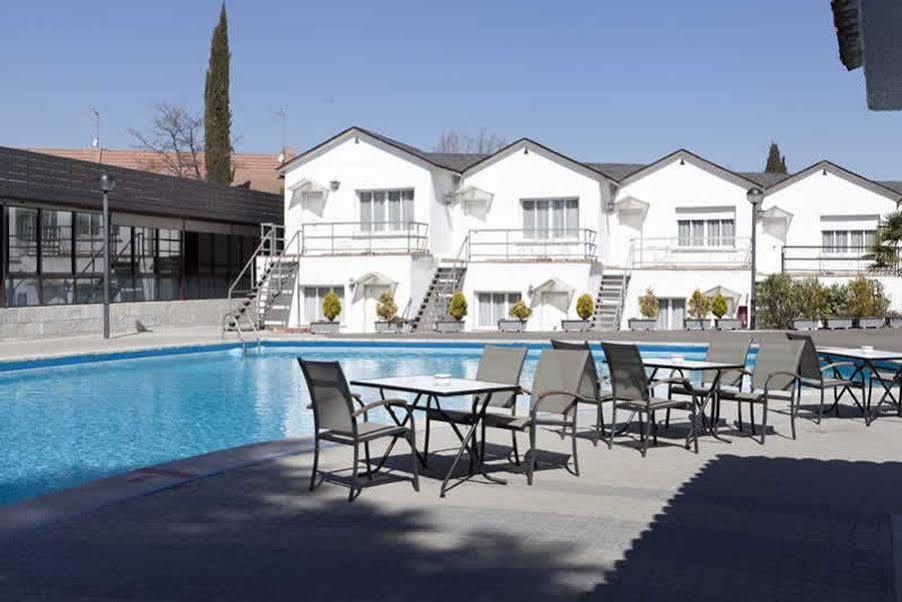 Osuna Hotel