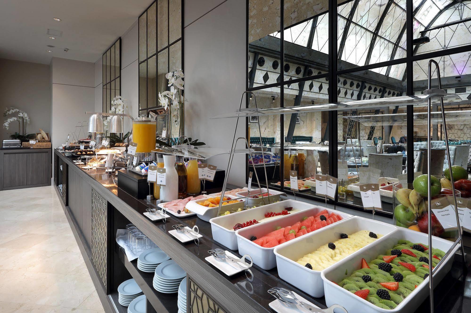 Eurostars Casa De La Lirica Hotel 4*