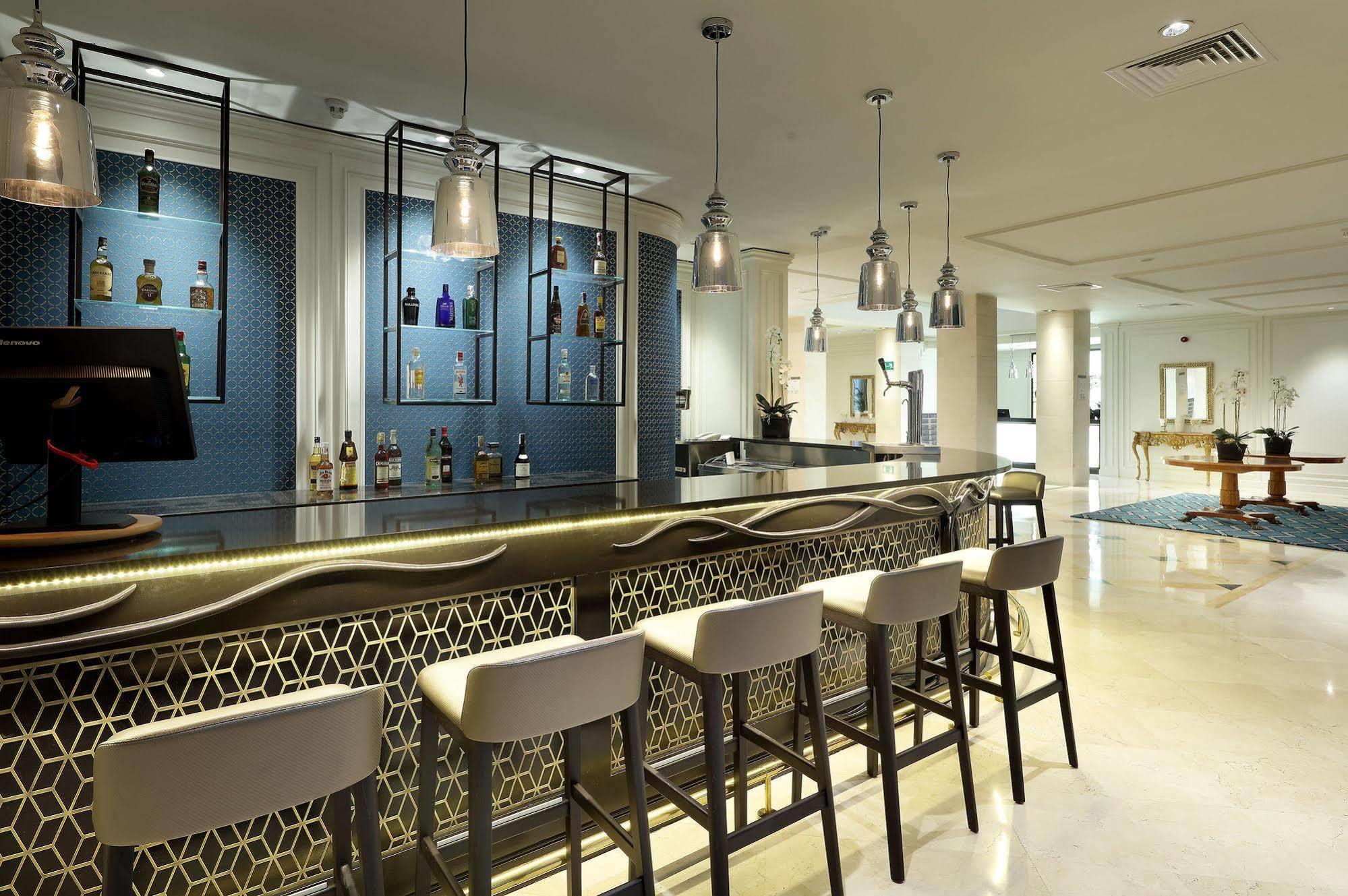 Eurostars Casa De La Lirica Hotel 4*