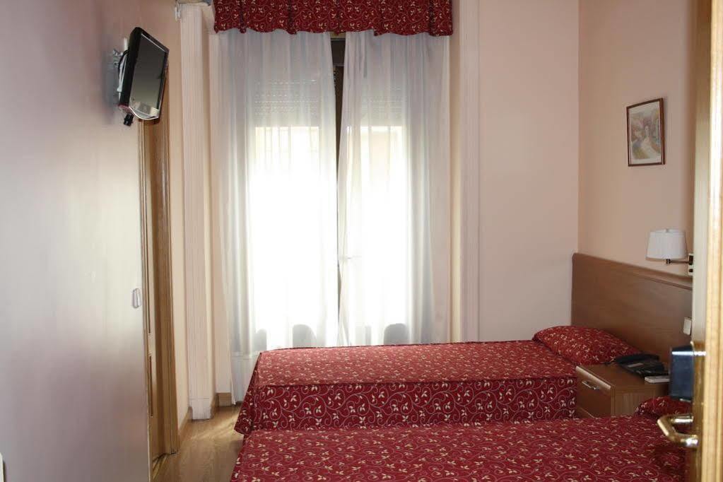 Santa Cruz Gæstehus 2*