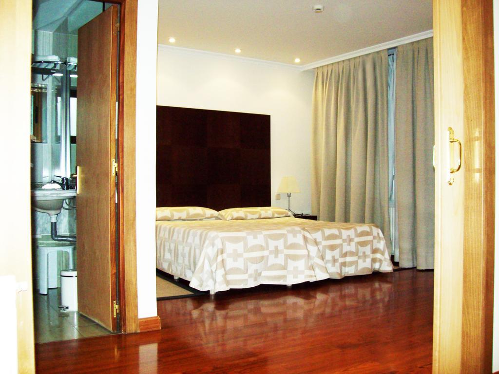 Escuela Hotel 2*