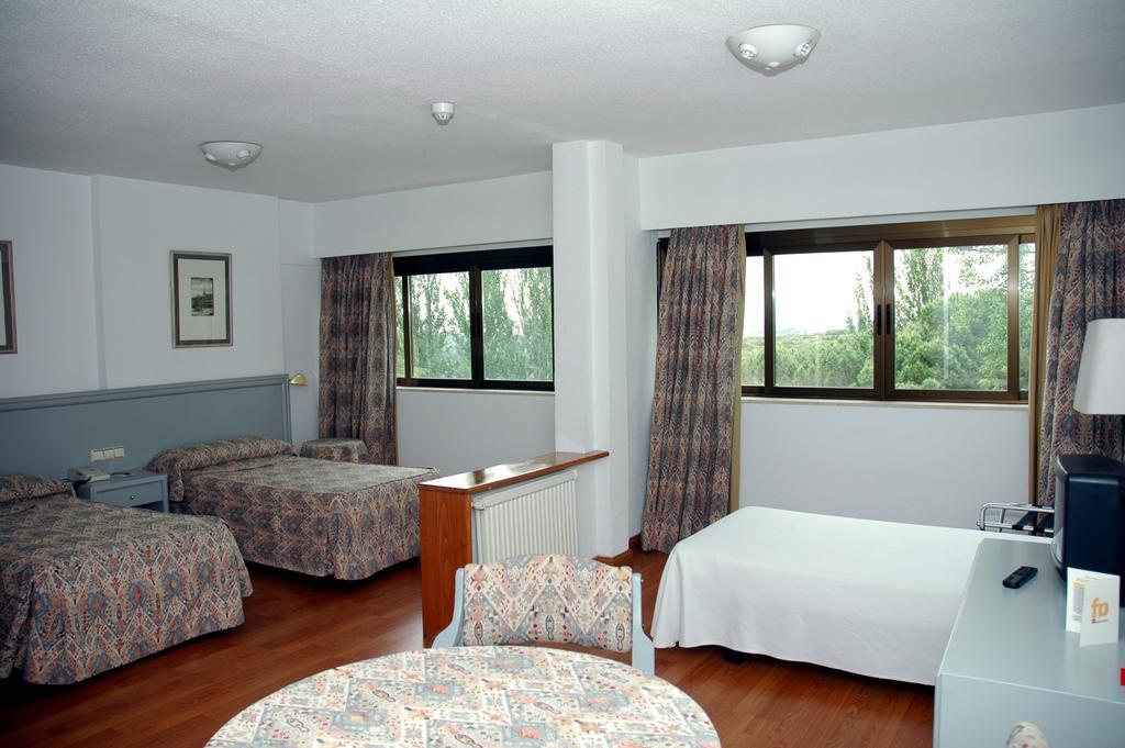 Hotel Escuela 2*