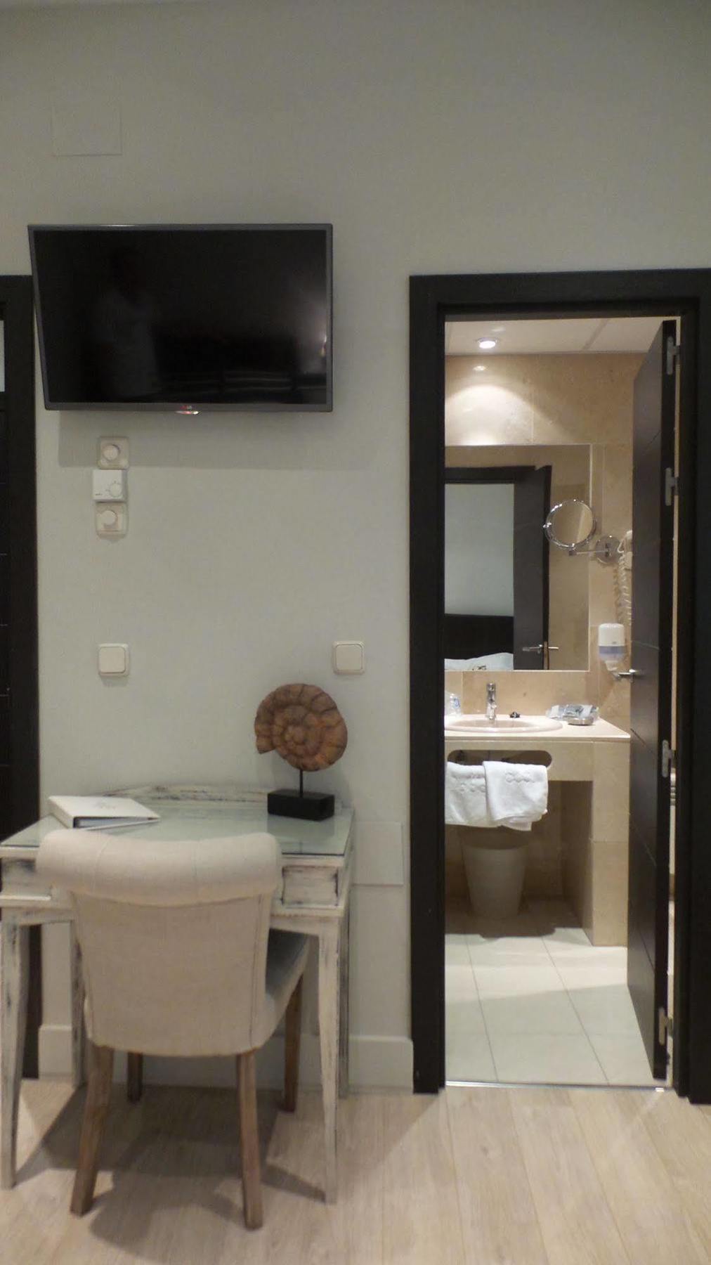 Moderno Puerta Del Sol Hotel Madrid