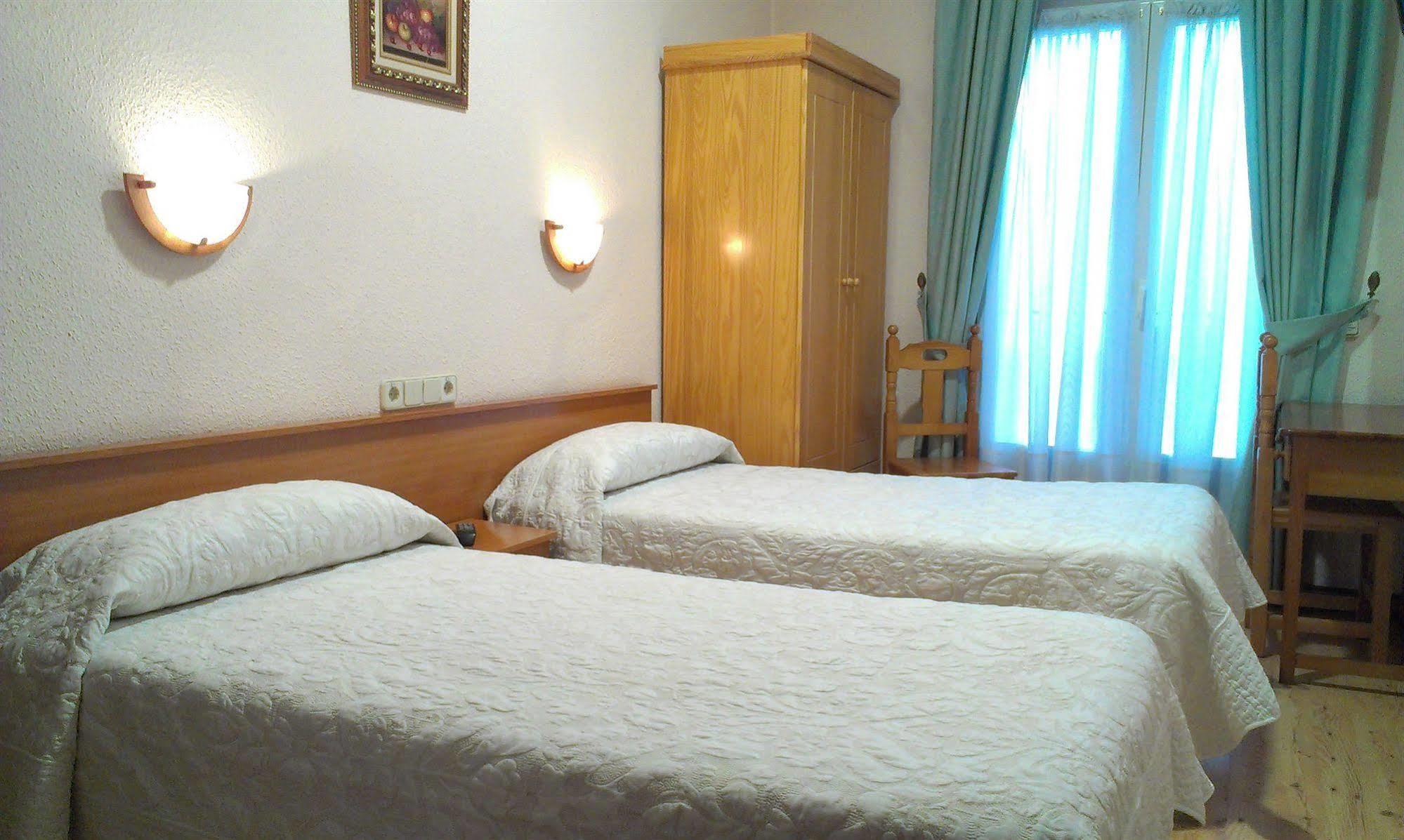 Zamora Guest house 2*
