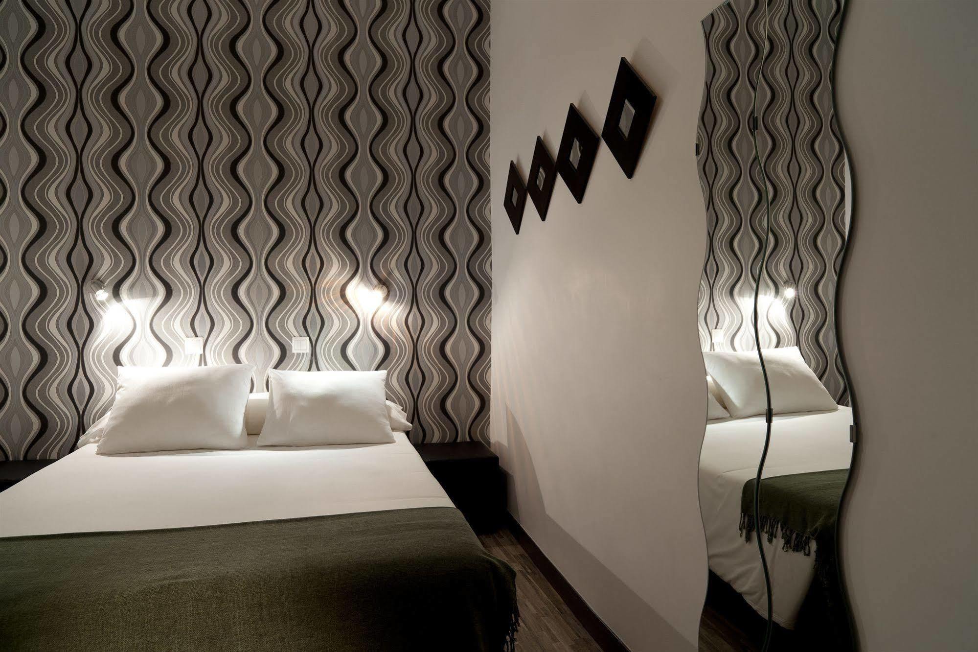 Gala Guest house *