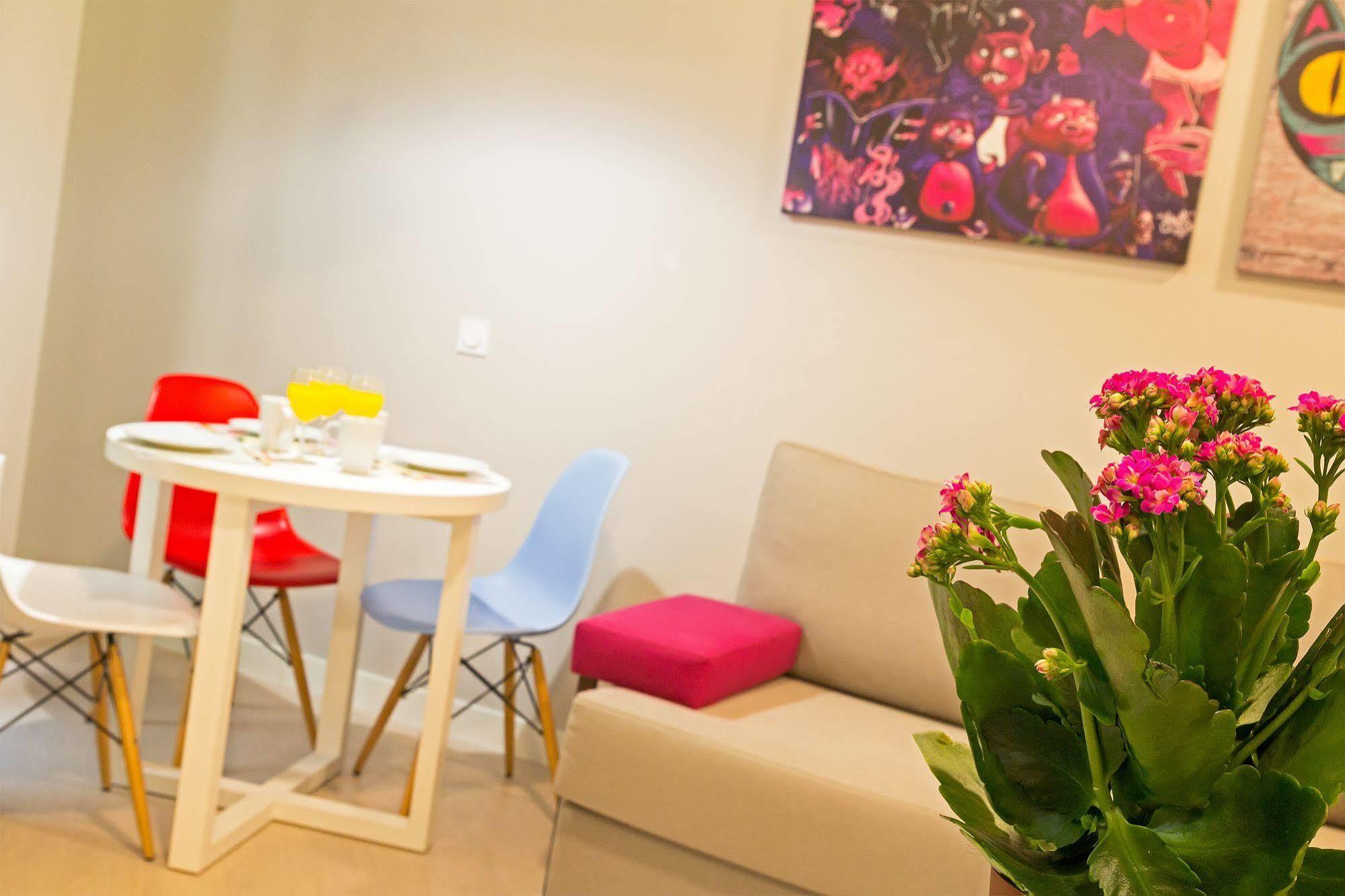 Blume Cruz Apartment Madrid