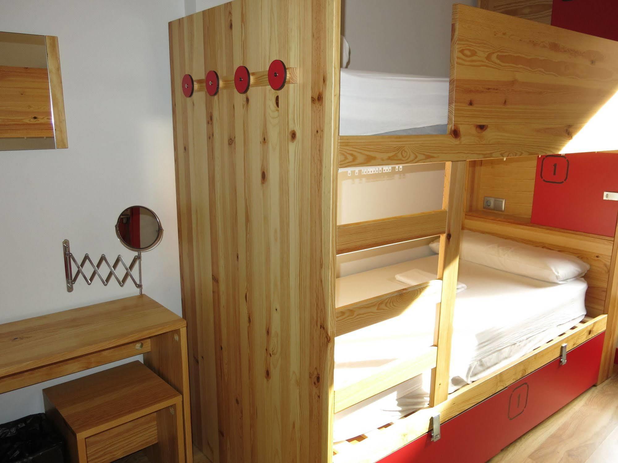 Ok Hostel Madrid