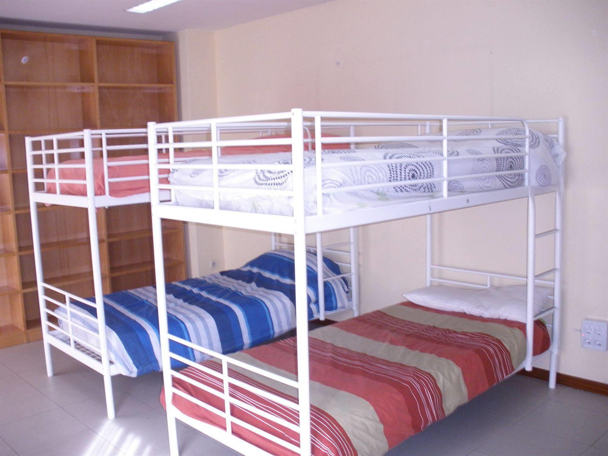 Guest house Residencia Hispania 2*