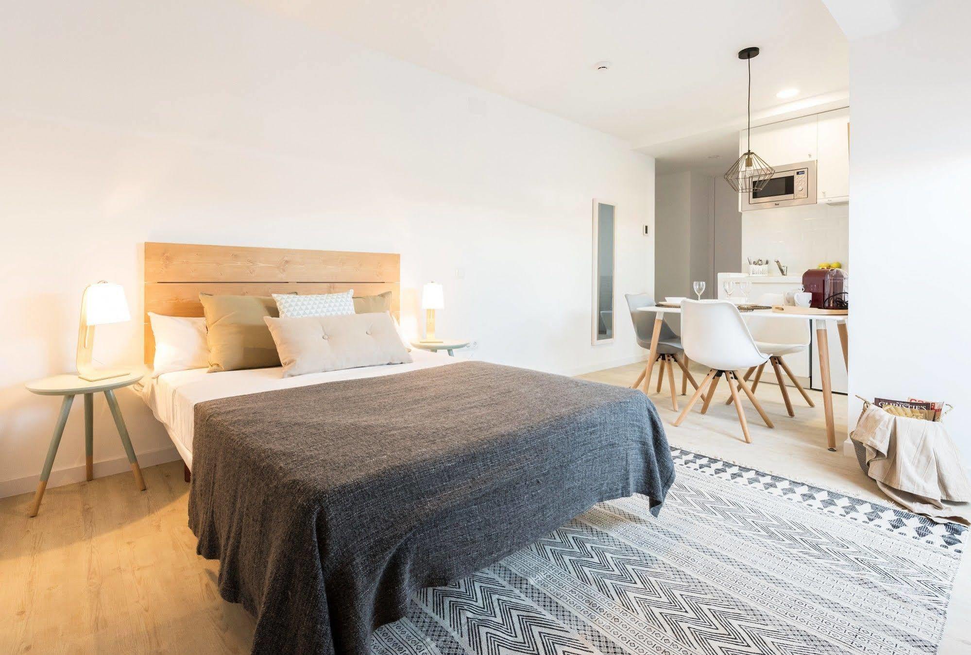 L&h La Latina Selection Apartahotel Madrid