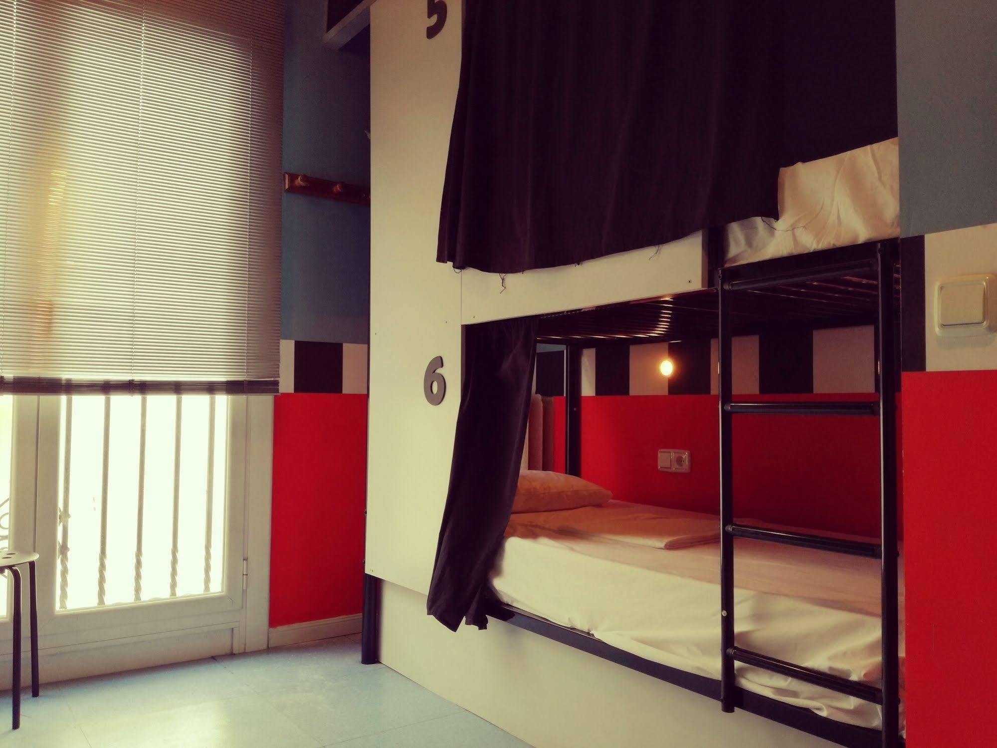 Hostel Open *