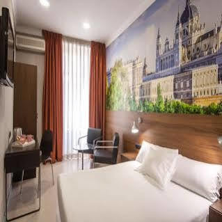 Guest house Bypillow The Citadel Madrid