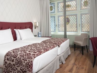 Eurostars Plaza Mayor Hotel 4*