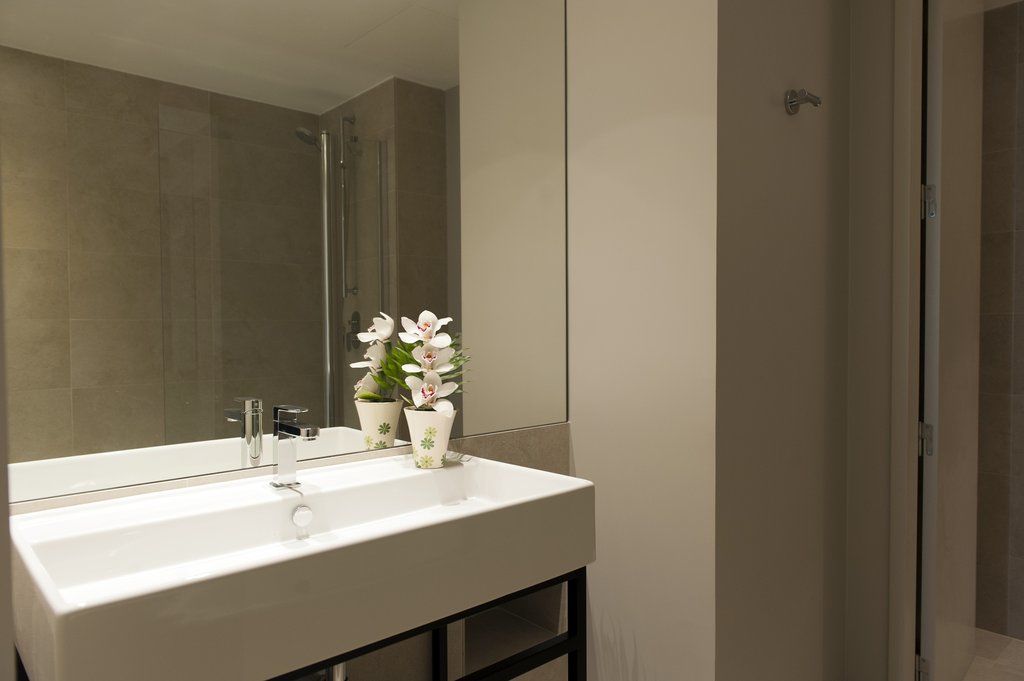 Mh Aparthotel Madri