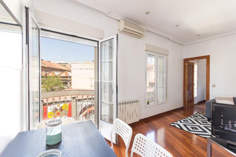Apart-hotel Smartr La Latina Madri