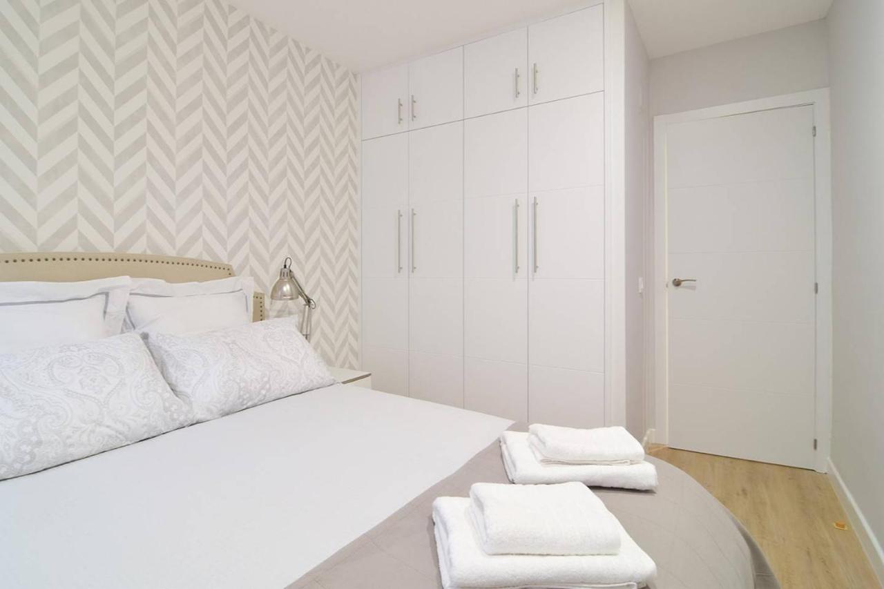Apartamento In Cava Baja Centre By Batuecas Madrid
