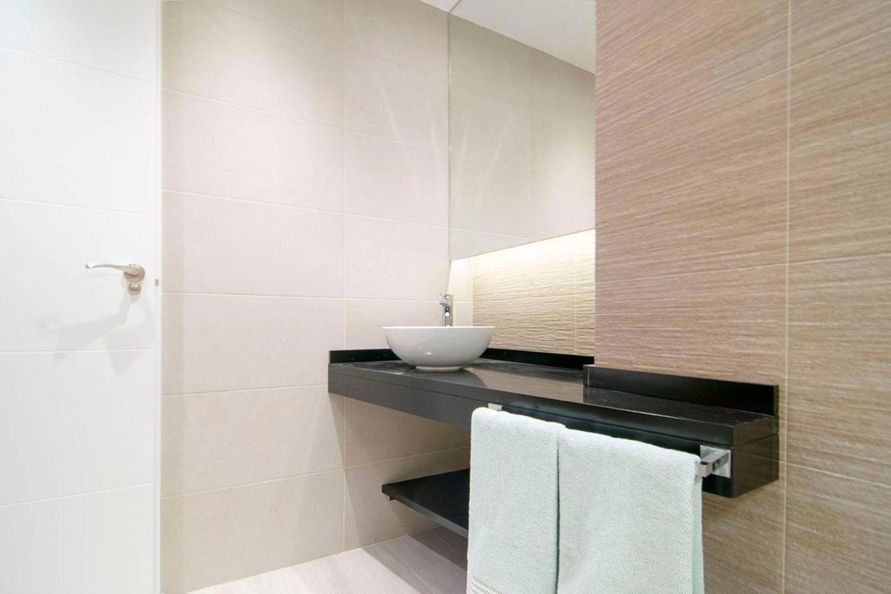 Apartment Beautiful Next To Santiago Bernabeu By Batuecas