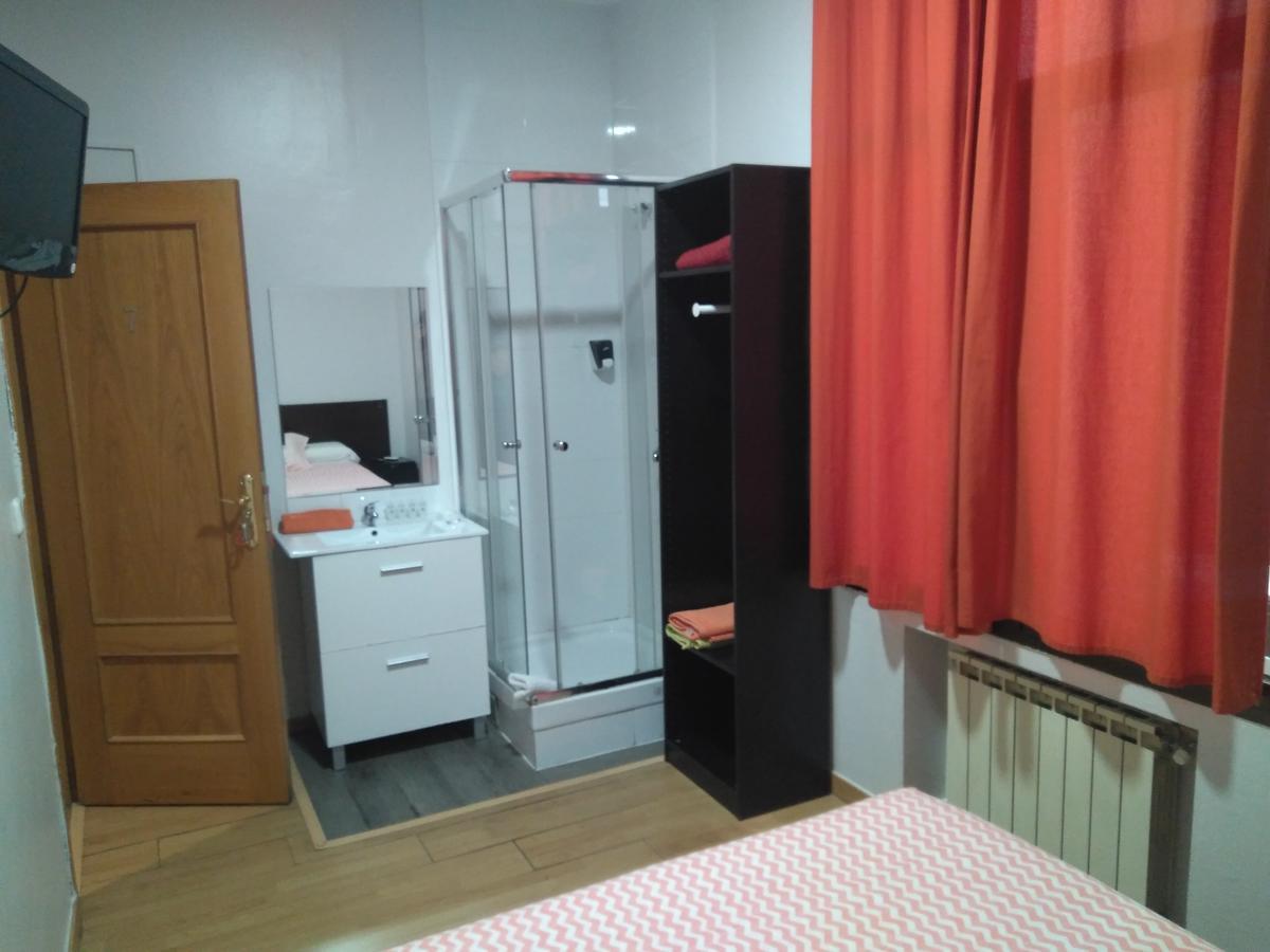 Village Multicolor Guest house Madrid