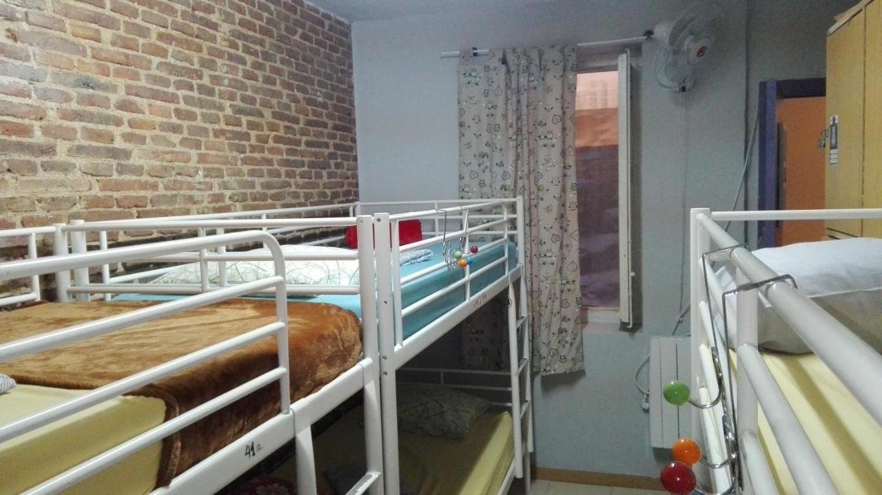 Hostel Grupo Rh - Hostel Madrid