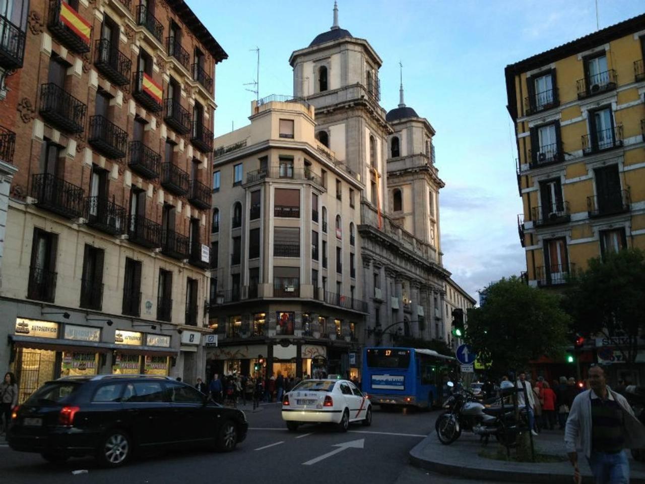 Silver Calle Toledo By Batuecas * Madrid