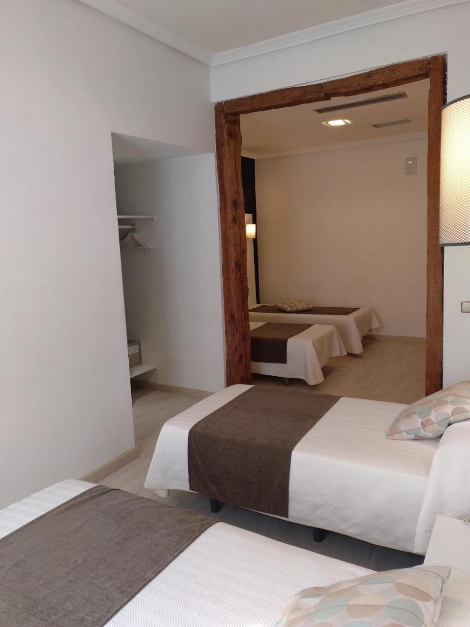 Aguilar Guest house 2*