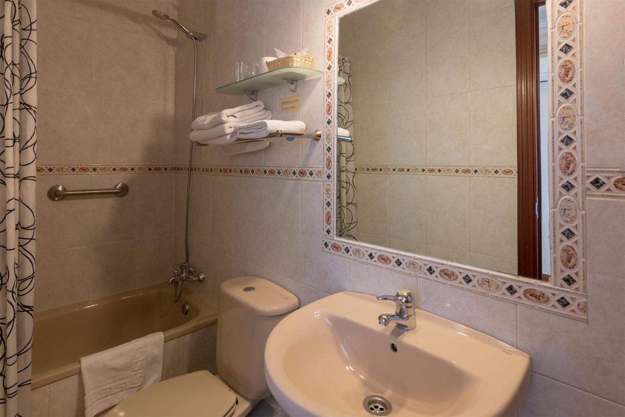 Santillan Guest house 2*