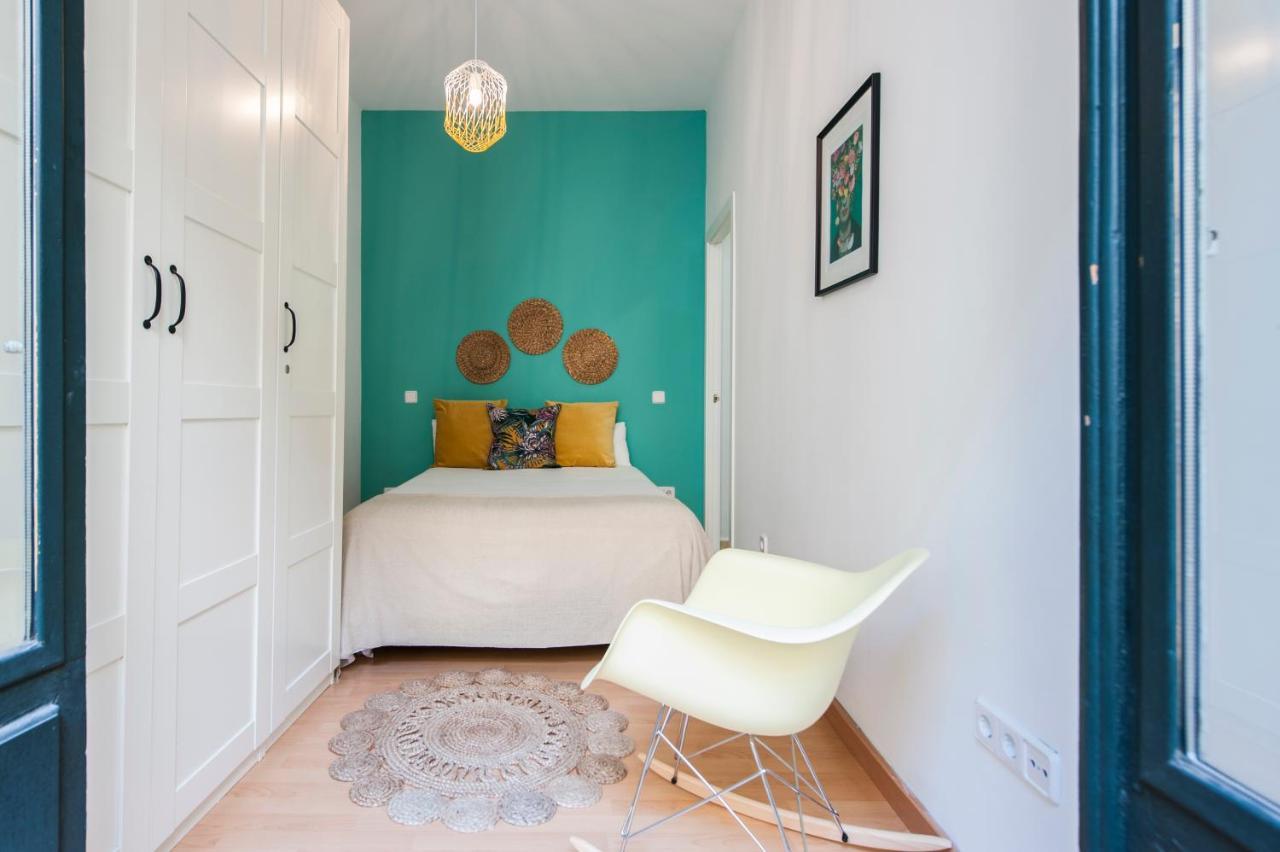 Apartment De Austrias -tradicion Con Estilo Moderno