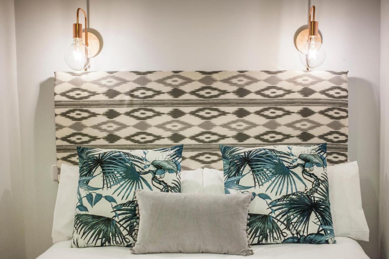 De Austrias -tradicion Con Estilo Moderno Apartment