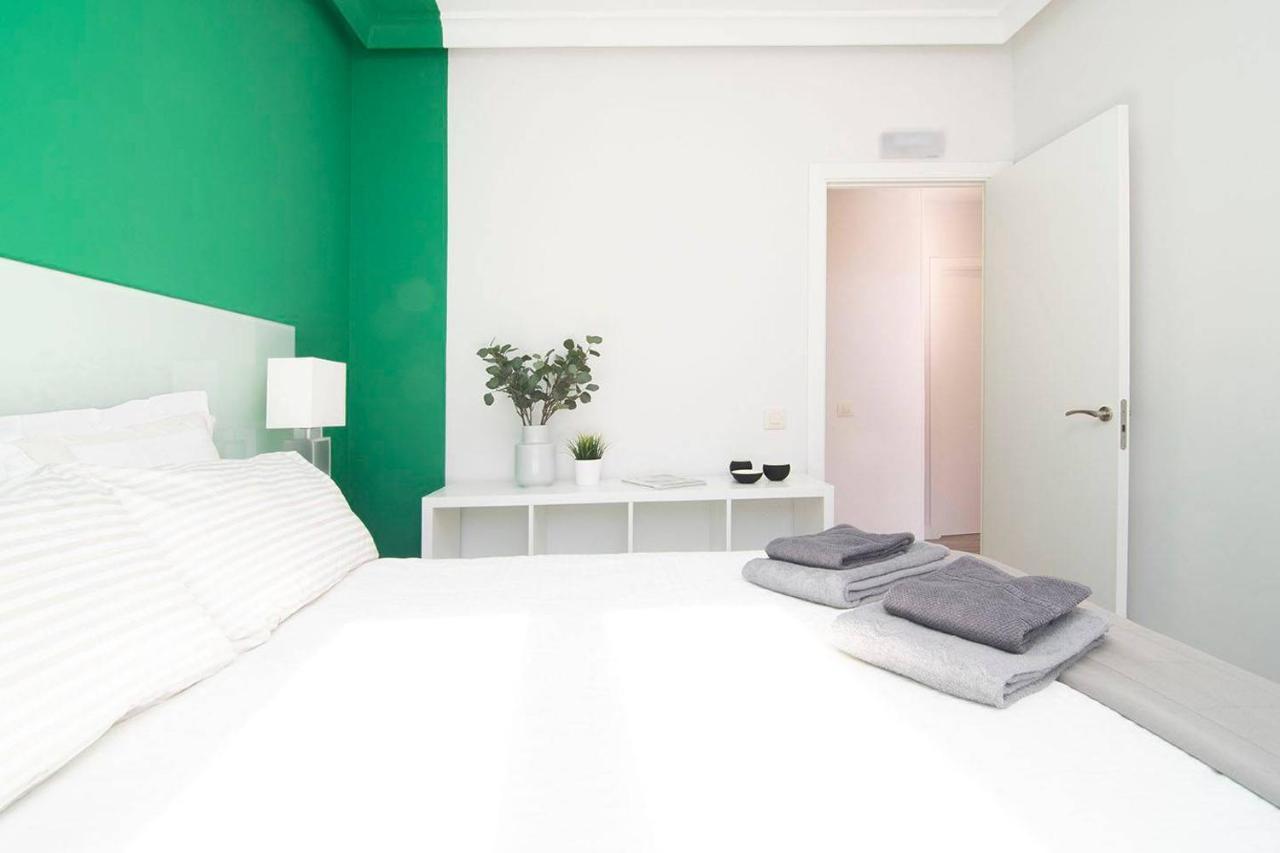 Apartment Sunny At The Foot Of Royal Palace By Batuecas