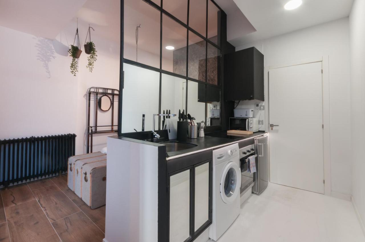 Plaza De La Luna Apartment *