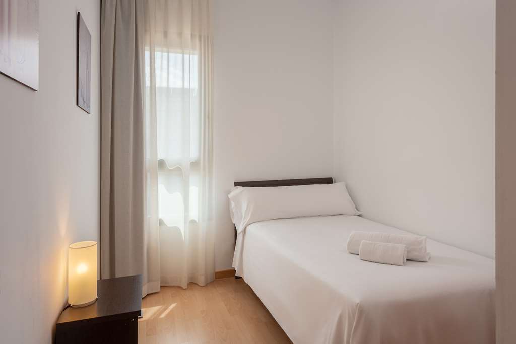 Apartahotel Airport Suites, Affiliated By Meliá