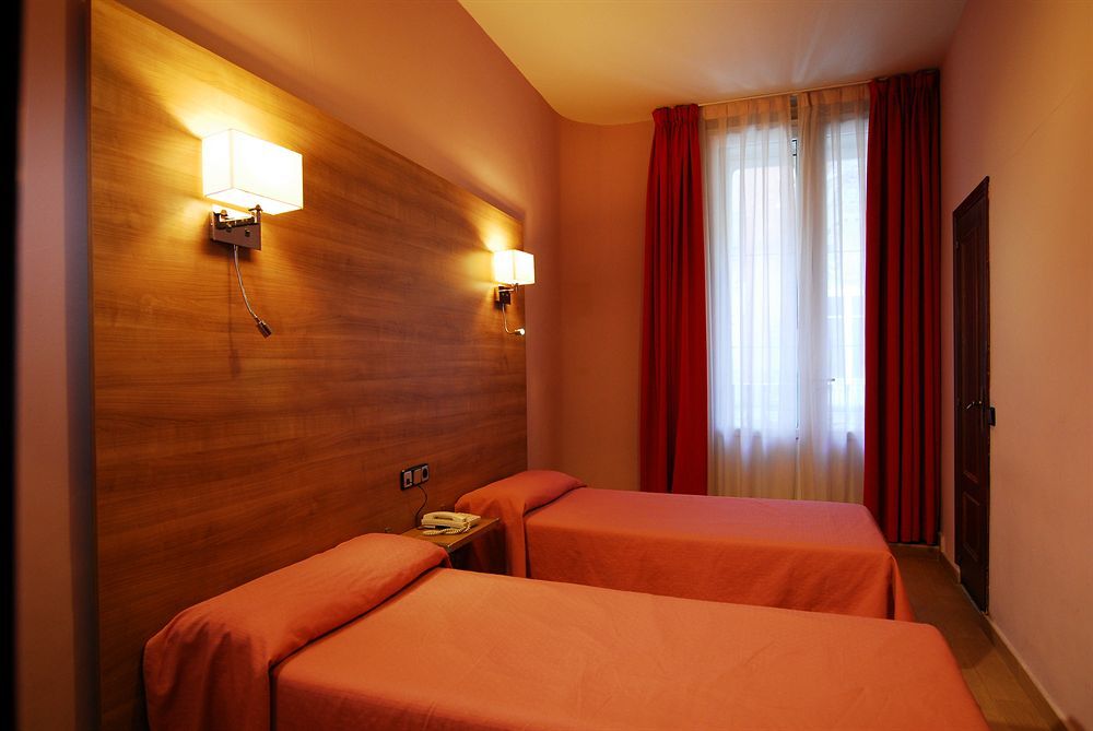 Guest house Aguilar 2*