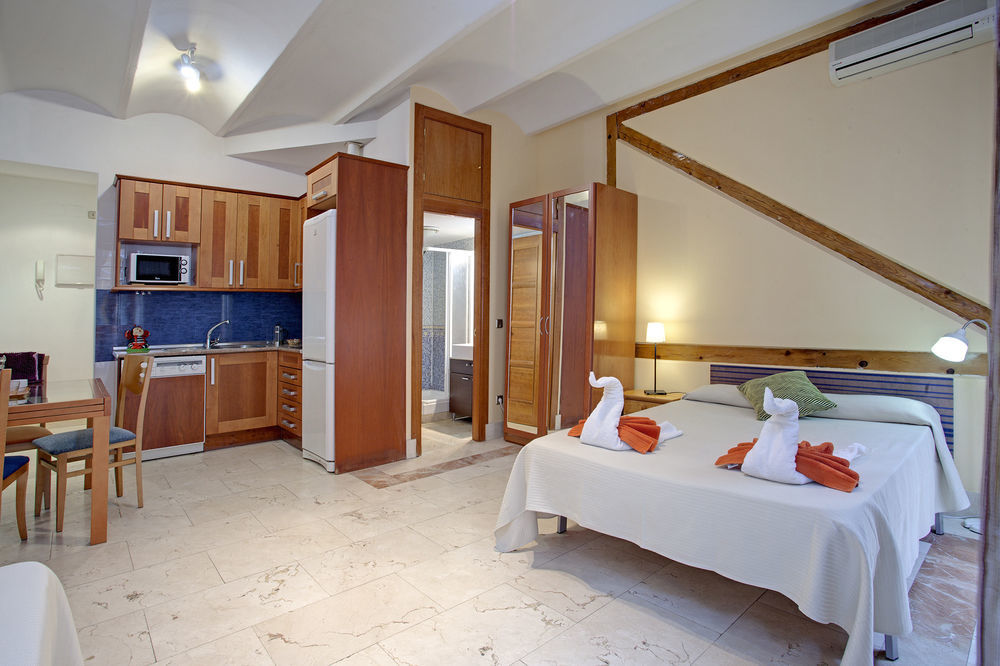 Santa Ana Apartment Madrid