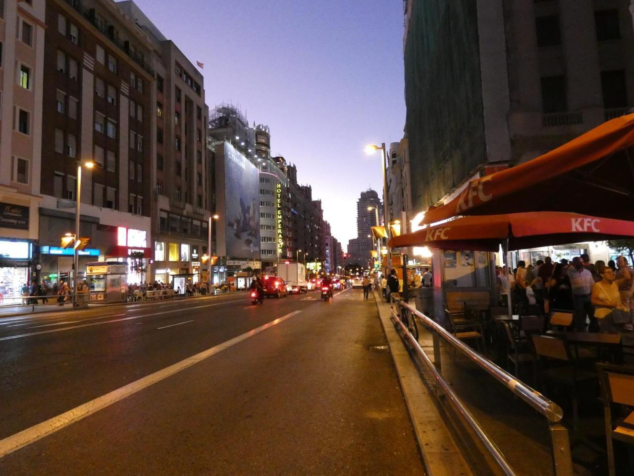 Apartment L&h Plaza Espana *