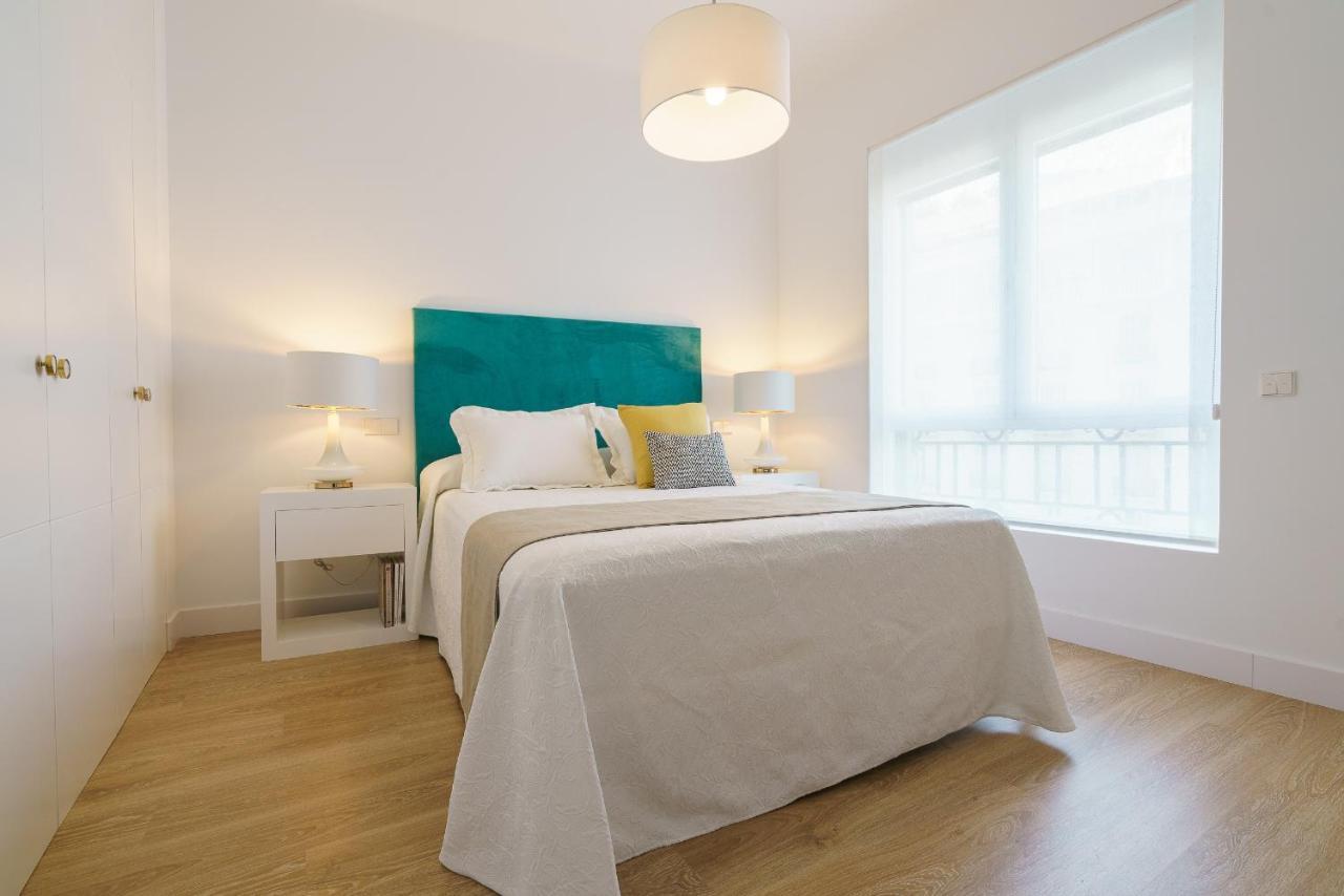 Club Antonia Merce Apartment