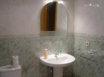 Emilio Barajas Gasthof 2*