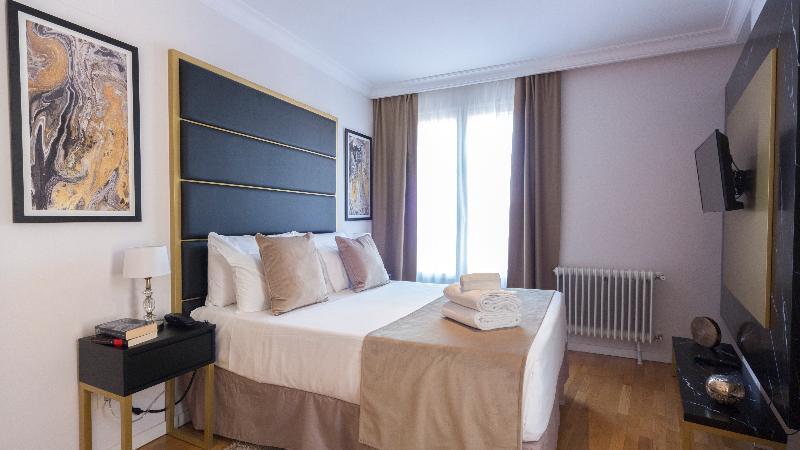 Tgh Gran Via Aparthotel 3*